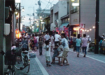 土曜夜市