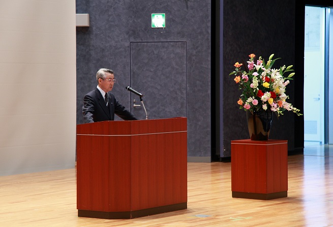 本田雄一理事長による開会挨拶